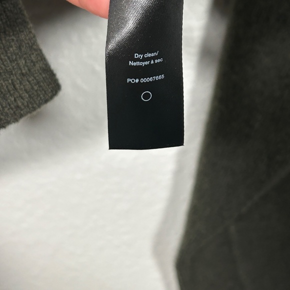 Rag & Bone women size M Bridget pullover sweater dark green wool blend back slit - Picture 12 of 12